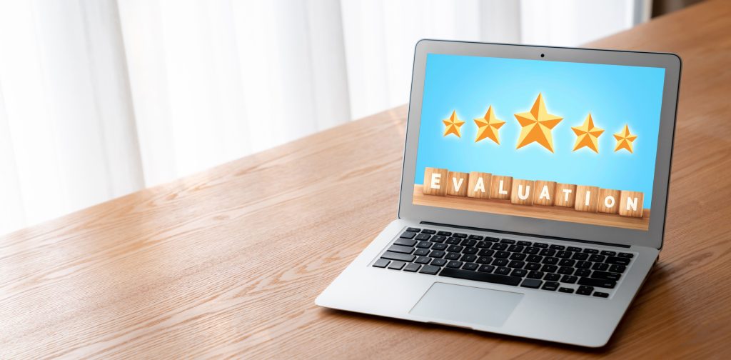 Five star customer satisfaction rating representing online reviews